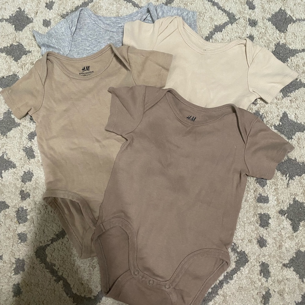 H&M bodysuits
